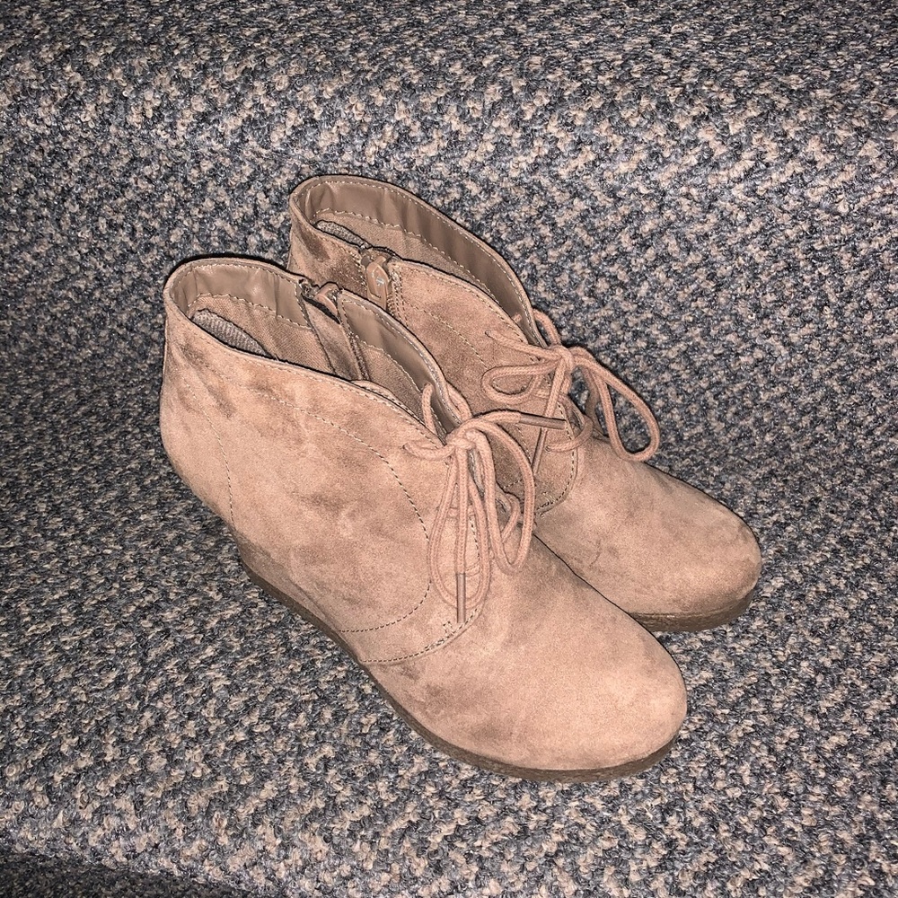 Women’s ankle boots